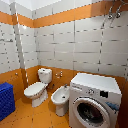 Waveside Getaway Apartment